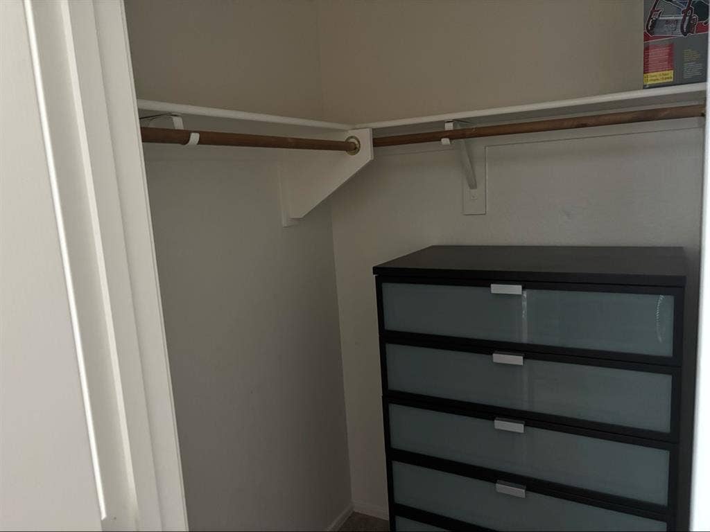 Furnished bedroom for rent