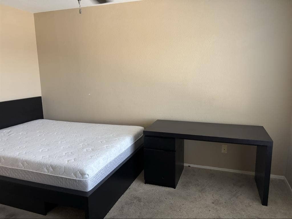 Furnished bedroom for rent