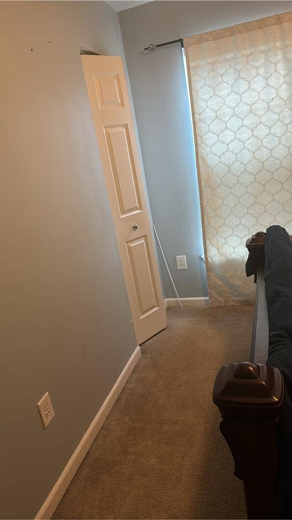 Furnished room availablee