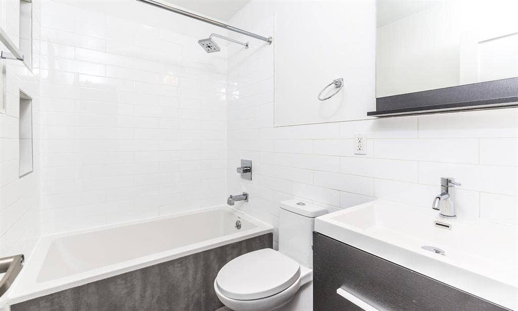 1 BR in Brooklyn