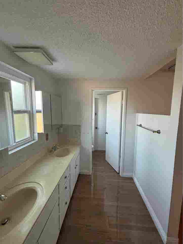 Private room for rent
