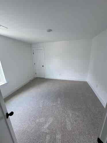 Private Room/Bath great for BMW!