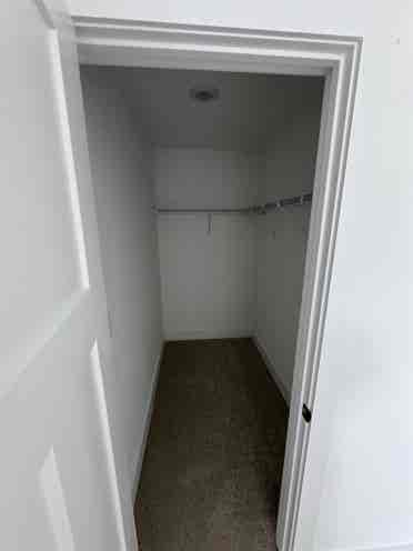 Private Room/Bath great for BMW!