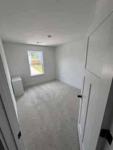 Private Room/Bath great for BMW!