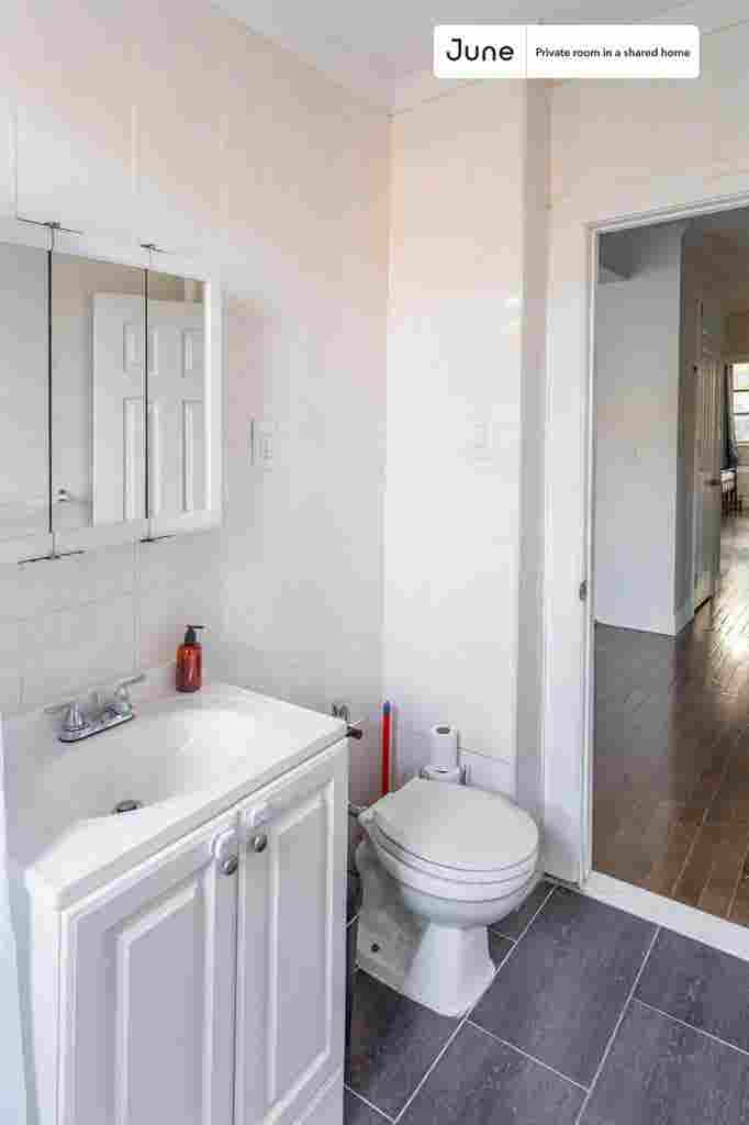 4 BR in New York City
