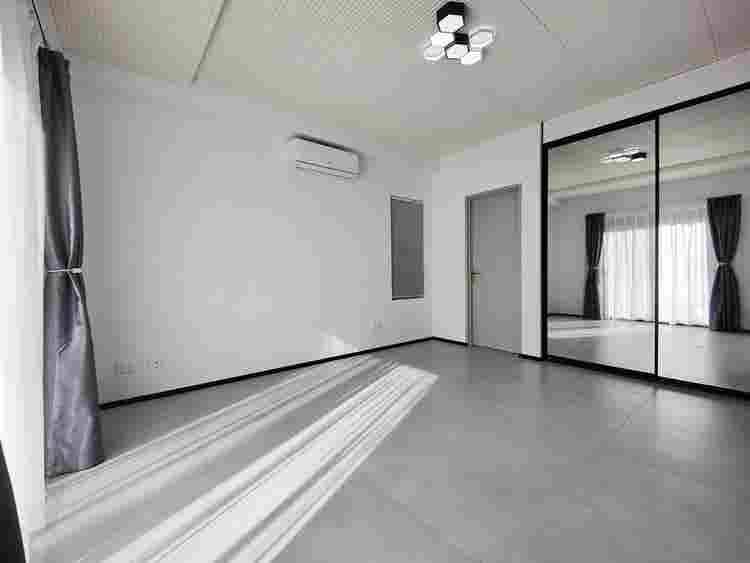 Private Room with Ensuite Bathroom