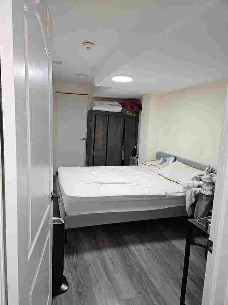 Newly built spacious walkout baseme