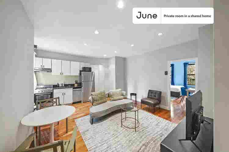 3 BR in New York City