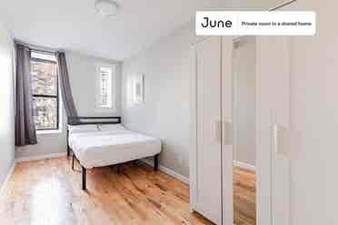 4 BR in New York City