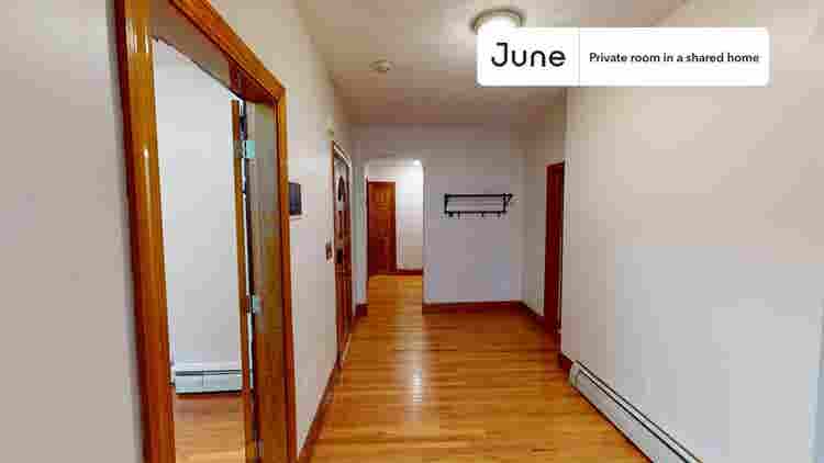 5 BR in Boston
