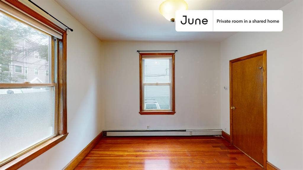 5 BR in Boston