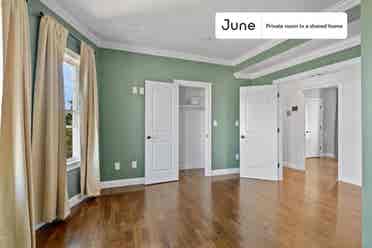 4 BR in Boston