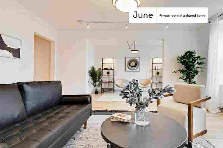 4 BR in New York City