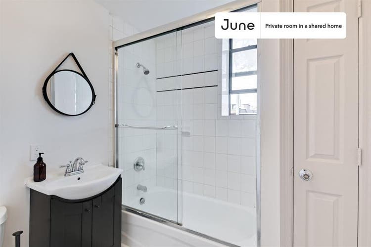 4 BR in New York City