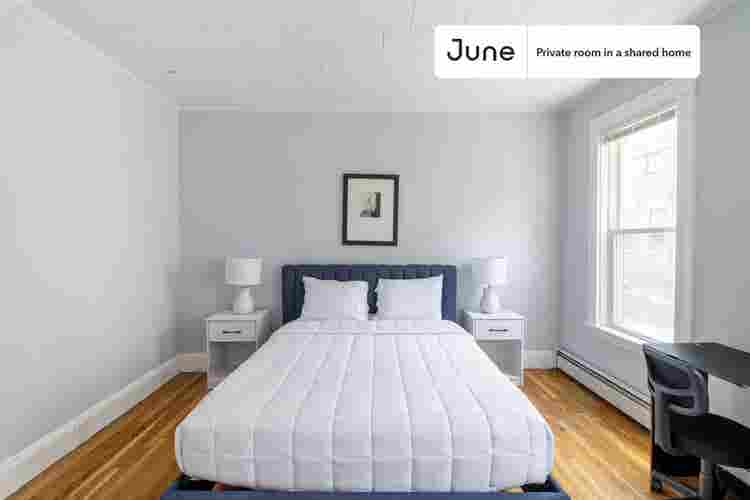 3 BR in Boston