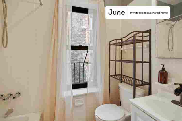 3 BR in New York City