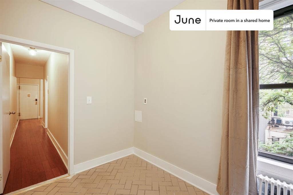3 BR in New York City