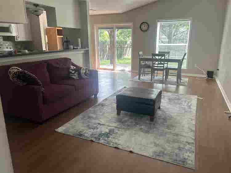 Furnished room in a 4BD/BA house