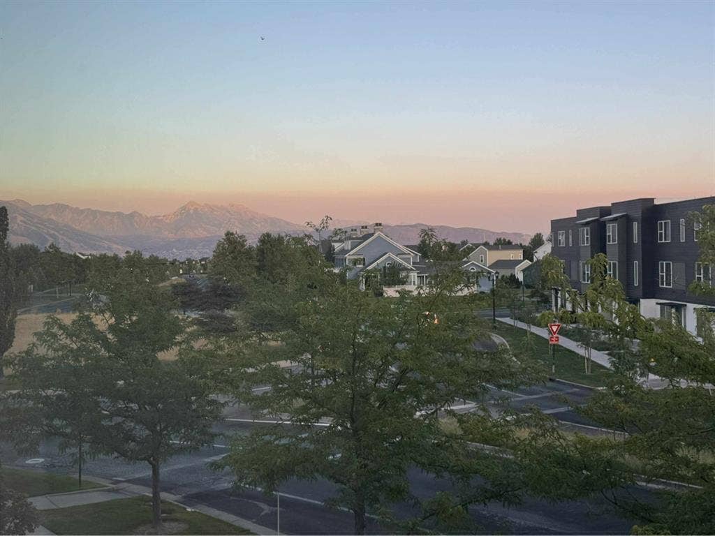 Daybreak Townhouse