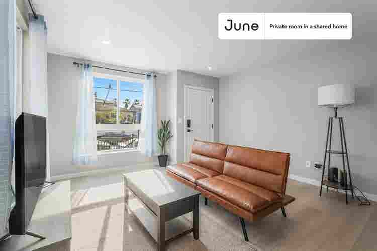 5 BR in Los Angeles