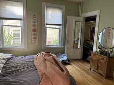 2 Bedroom Apartment In Somerville