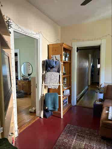2 Bedroom Apartment In Somerville