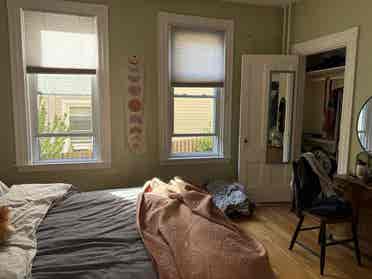 2 Bedroom Apartment In Somerville