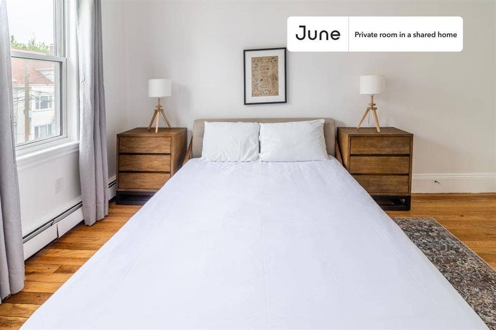 7 BR in Boston