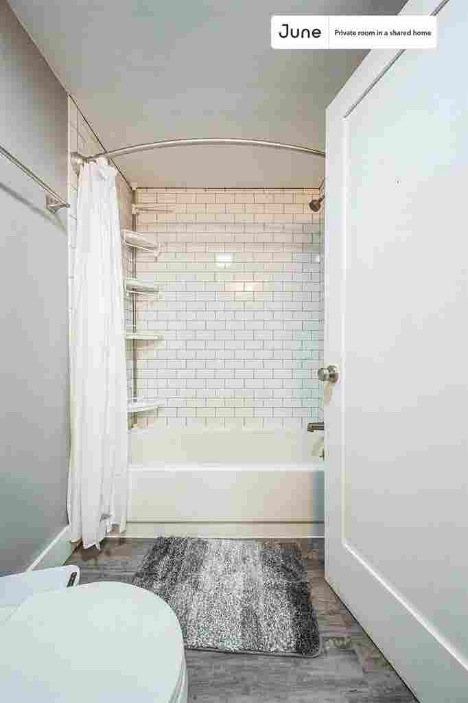 4 BR in Boston