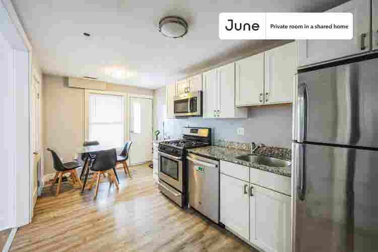 4 BR in Boston