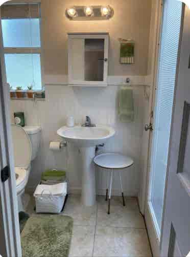 Room available for temporary needs!