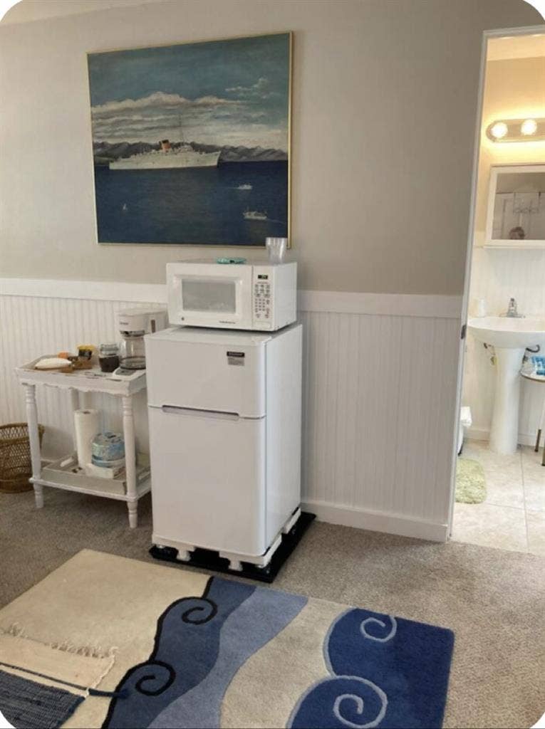 Room available for temporary needs!