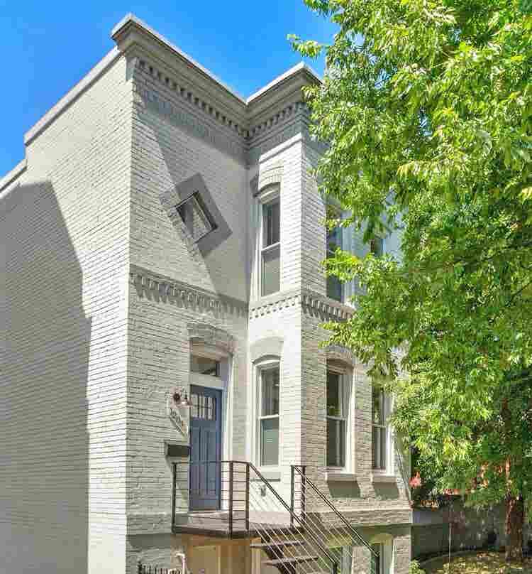 3 BR in WASHINGTON