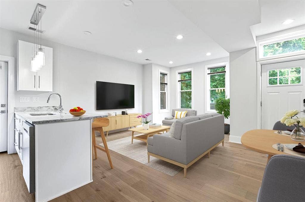 3 BR in WASHINGTON