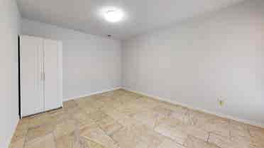 1 BR in Garland