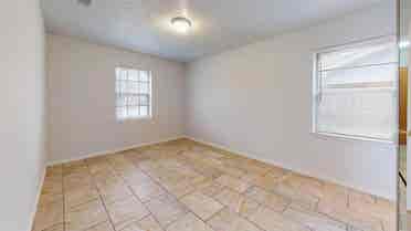 1 BR in Garland