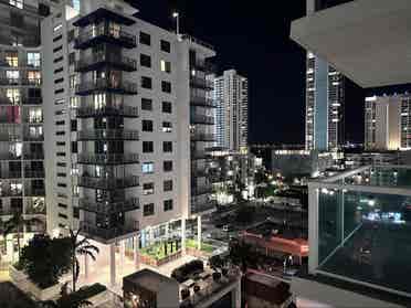 Bedroom for rent in Edgewater