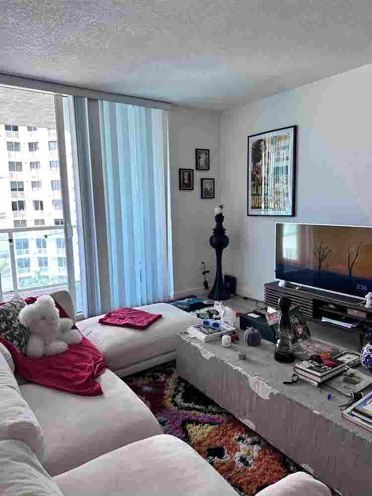 Bedroom for rent in Edgewater