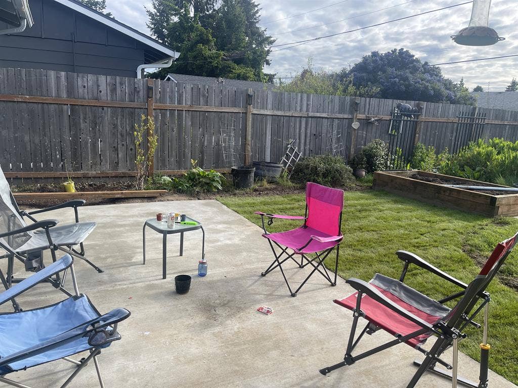 🏡 Private Room for Rent East Salem