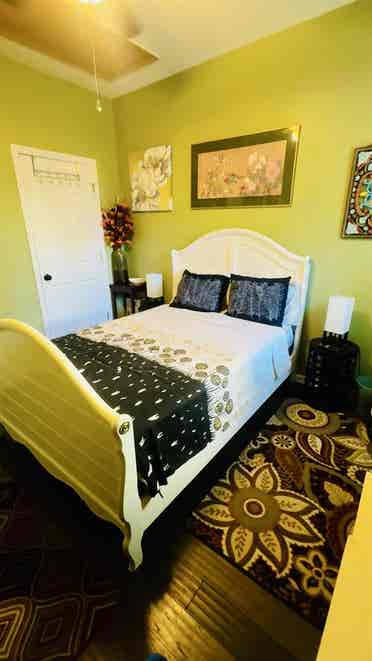 Fully furnished room for rent
