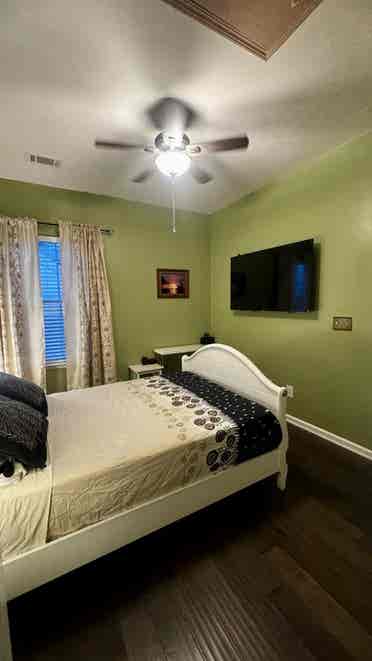 Fully furnished room for rent