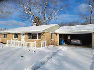 Modern single family ba home