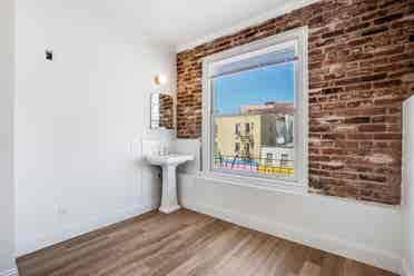Affordable SF Private Room