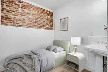 Affordable SF Private Room