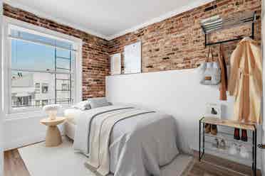 Affordable SF Private Room