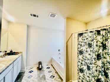 b furnished home for rent