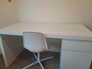 Very close to Bristol campus/centre