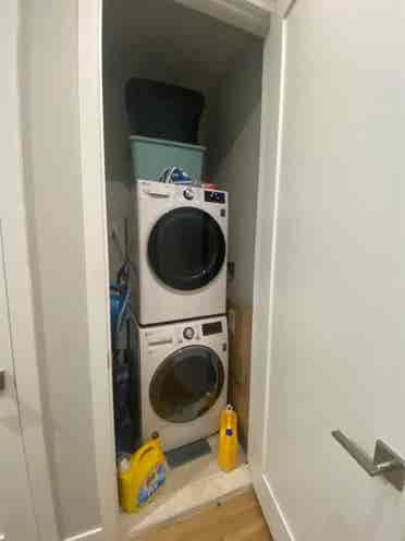 ISO roommate aug 1 move in (no men)