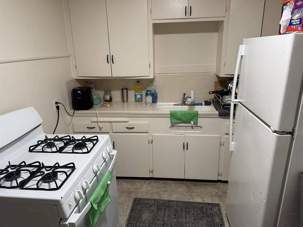 Private room with shared bathroom