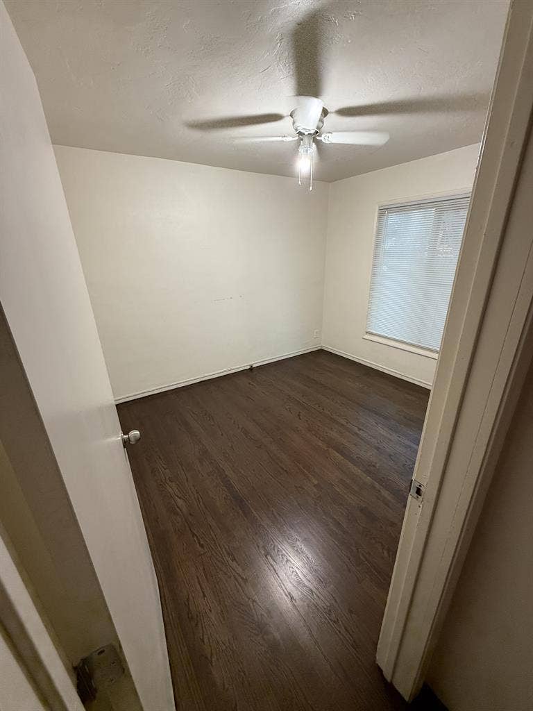 Private room with shared bathroom